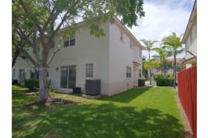 2136 NE 3rd Ct, Homestead, FL 33033, Sold 11/04/22