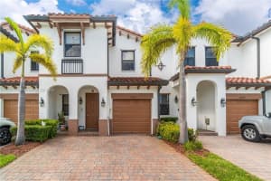 10263 NW 89th Terrace, Doral, FL 33178, Sold 10/11/22