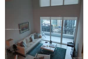 60 SW 13th St Apt 3420, Miami, FL 33130, Sold 04/26/24