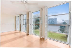 801 Three Islands Boulevard APT 211, Hallandale Beach, FL 33009, Sold 09/22/22