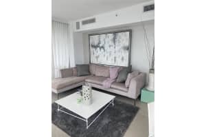 The Ivy, 92 SW 3rd St, Miami, FL 33130, Sold 03/31/23