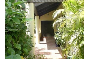 9948 Costa Del Sol Blvd a 89, Doral, FL 33178, Sold 01/13/23