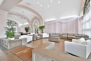 5225 Collins Ave APT 507, Miami Beach, FL 33140, Sold 06/20/23