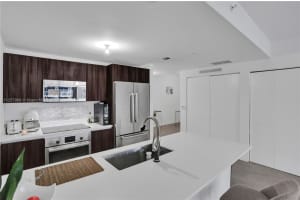 488 NE 18th St #1507, Miami, FL 33132, Sold 07/03/23