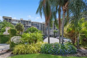 600 Parkview Dr APT 817, Hallandale Beach, FL 33009, Sold 10/05/22