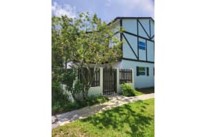 2400 Lena Ln, West Palm Beach, FL 33415, Sold 09/19/22
