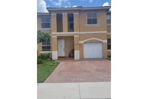 13540 NW 7th Ct, Pembroke Pines, FL 33028, Sold 09/06/22