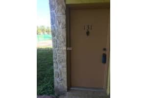 606 W 81st St APT 131, Hialeah, FL 33014, Sold 01/26/23
