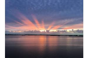 1420 Brickell Bay Dr, Miami, FL 33131, Sold 10/27/22