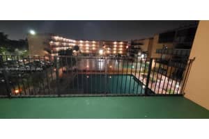 1910 W 56th St APT 3320, Hialeah, FL 33012, Sold 11/09/22