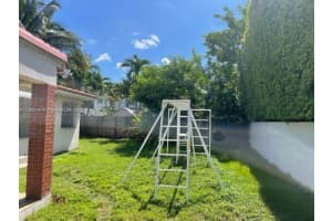 2075 N Bay Rd, Miami Beach, FL 33140, Sold 08/21/23