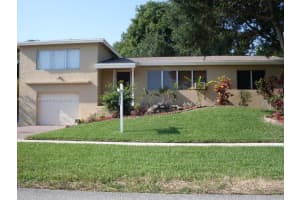 1327 Lake Erie Dr, Lake Worth, FL 33461, Sold 11/04/22