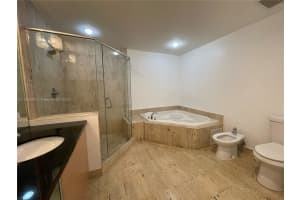 7901 Hispanola Ave APT 1009, North Bay Village, FL 33141, Sold 10/24/22