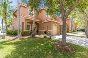 21455 SW 86th Pl, Cutler Bay, FL 33189, Sold 10/24/22