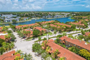 21455 SW 86th Pl, Cutler Bay, FL 33189, Sold 10/24/22