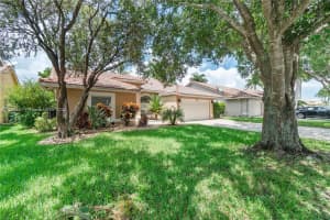 12429 SW 1st St, Coral Springs, FL 33071, Sold 10/03/22