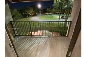 210 W Park Dr, Miami, FL 33172, Sold 03/13/23