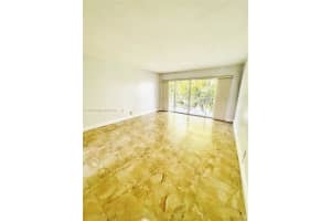 7737 N Kendall Dr C303, Miami, FL 33156, Sold 11/22/22