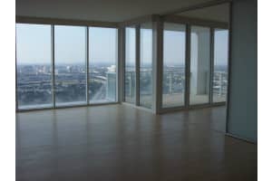 Ten Museum Park, 1040 Biscayne Blvd, Miami, FL 33132, Sold 03/29/23