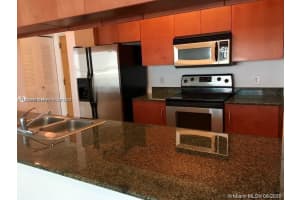 1200 Brickell Bay Dr APT 3806, Miami, FL 33131, Sold 10/28/22