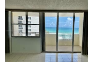 3180 S Ocean Dr APT 602, Hallandale Beach, FL 33009, Sold 10/12/22