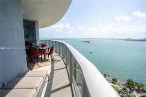 488 NE 18th St #2115, Miami, FL 33132, Sold 08/10/23