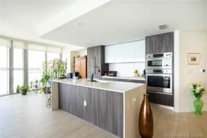 488 NE 18th St #2115, Miami, FL 33132, Sold 08/10/23