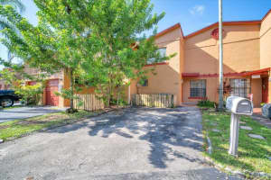 8034 NW 27th Pl, Sunrise, FL 33322, Sold 11/30/22