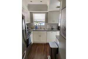18081 SE Country Club Dr, Jupiter, FL 33469, Sold 09/16/22