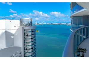 488 NE 18th St #4101, Miami, FL 33132, Sold 09/06/22