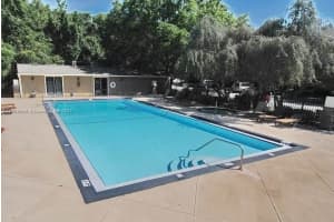 13389 Arbor Pointe Cir APT 204, Tampa, FL 33617, - MLS#A11258998