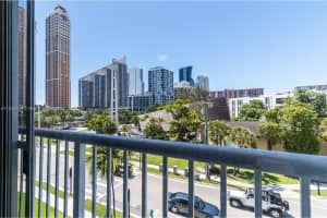 17800 Atlantic Blvd APT 402, Sunny Isles Beach, FL 33160, Sold 10/06/22