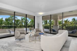 6800 Fisher Island Dr, Miami Beach, FL 33109, Sold 10/17/22