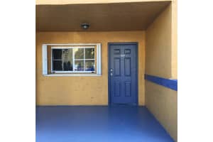 14902 SW 82nd Ln, Miami, FL 33193, Sold 10/21/22