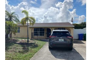 1493 SW 46th Ave, Fort Lauderdale, FL 33317, Sold 01/30/23