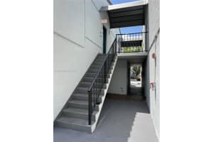 7000 NW 179th St, Hialeah, FL 33015, Sold 11/10/22