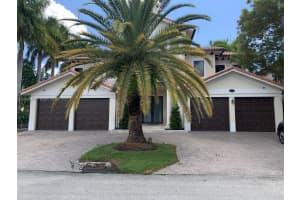 19305 SW 79th Ct, Cutler Bay, FL 33157, Sold 10/03/22