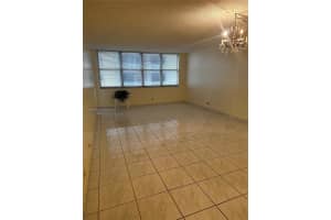 6039 Collins Ave, Miami Beach, FL 33140, Sold 12/06/22