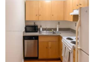 1542 Drexel Ave, Miami Beach, FL 33139, Sold 10/14/22