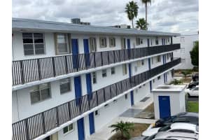 14165 SW 87th St, Miami, FL 33183, Sold 10/10/22