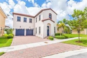16952 SW 90th Terrace Cir, Miami, FL 33196, Sold 12/30/22
