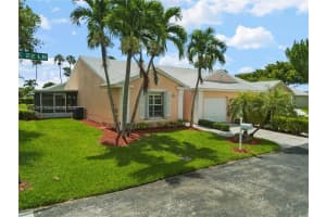 505 SE 22nd Ln, Homestead, FL 33033, Sold 09/23/22