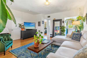 736 13th St, Miami Beach, FL 33139, Sold 09/30/22