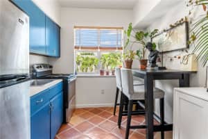 736 13th St, Miami Beach, FL 33139, Sold 09/30/22