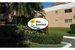 14921 SW 80th St, Miami, FL 33193, Sold 10/11/22