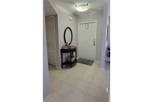 20843 NW 1st St, Pembroke Pines, FL 33029, Sold 11/04/22