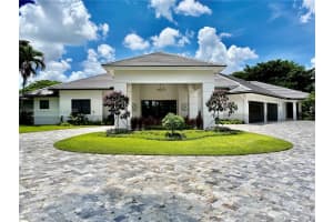 3542 Derby Ln, Weston, FL 33331, Sold 01/24/24
