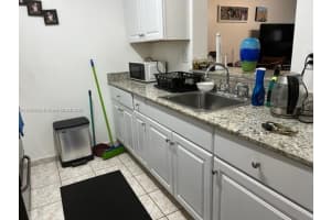 9455 W Flagler St APT C202, Miami, FL 33174, Sold 10/28/22