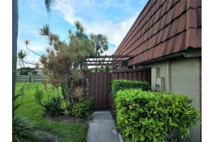 11900 SW 13th Ct, Davie, FL 33325, Sold 09/16/22