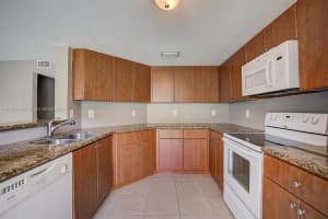 8801 NW 109th Ct, Doral, FL 33178, Sold 04/18/23